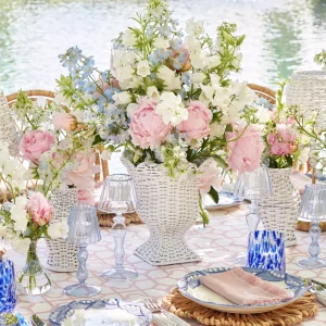 Fashion Small White Rattan Urn Vase Vases