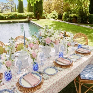 Fashion Small White Rattan Urn Vase Vases