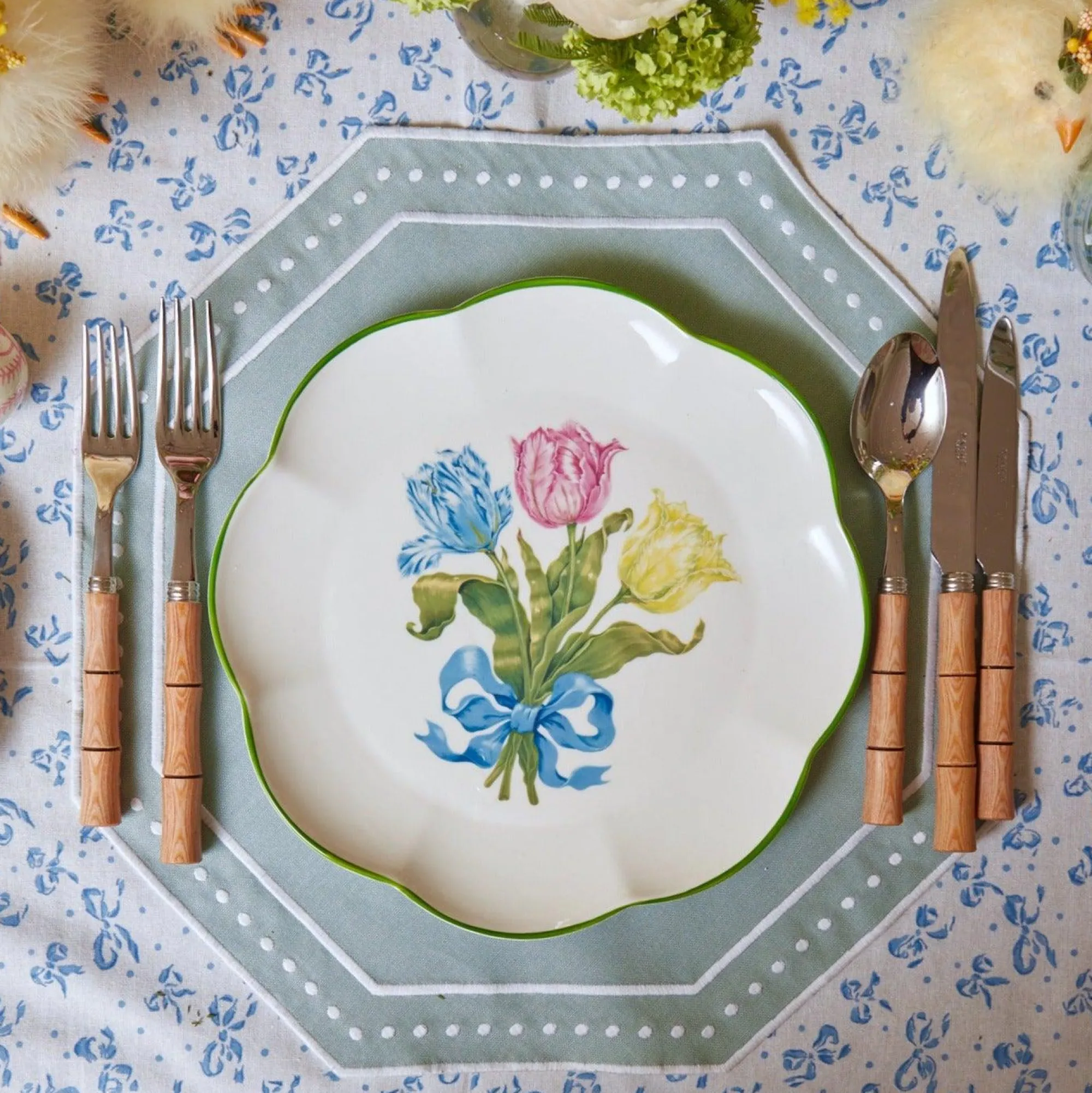 tulip_dinner_plate_set_of_8.webp Best Tulip Dinner Plate (Set Of 4) Crockery Sets