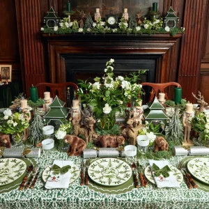 Discount White Embroidered Skier Napkins (Set Of 4) Napkins