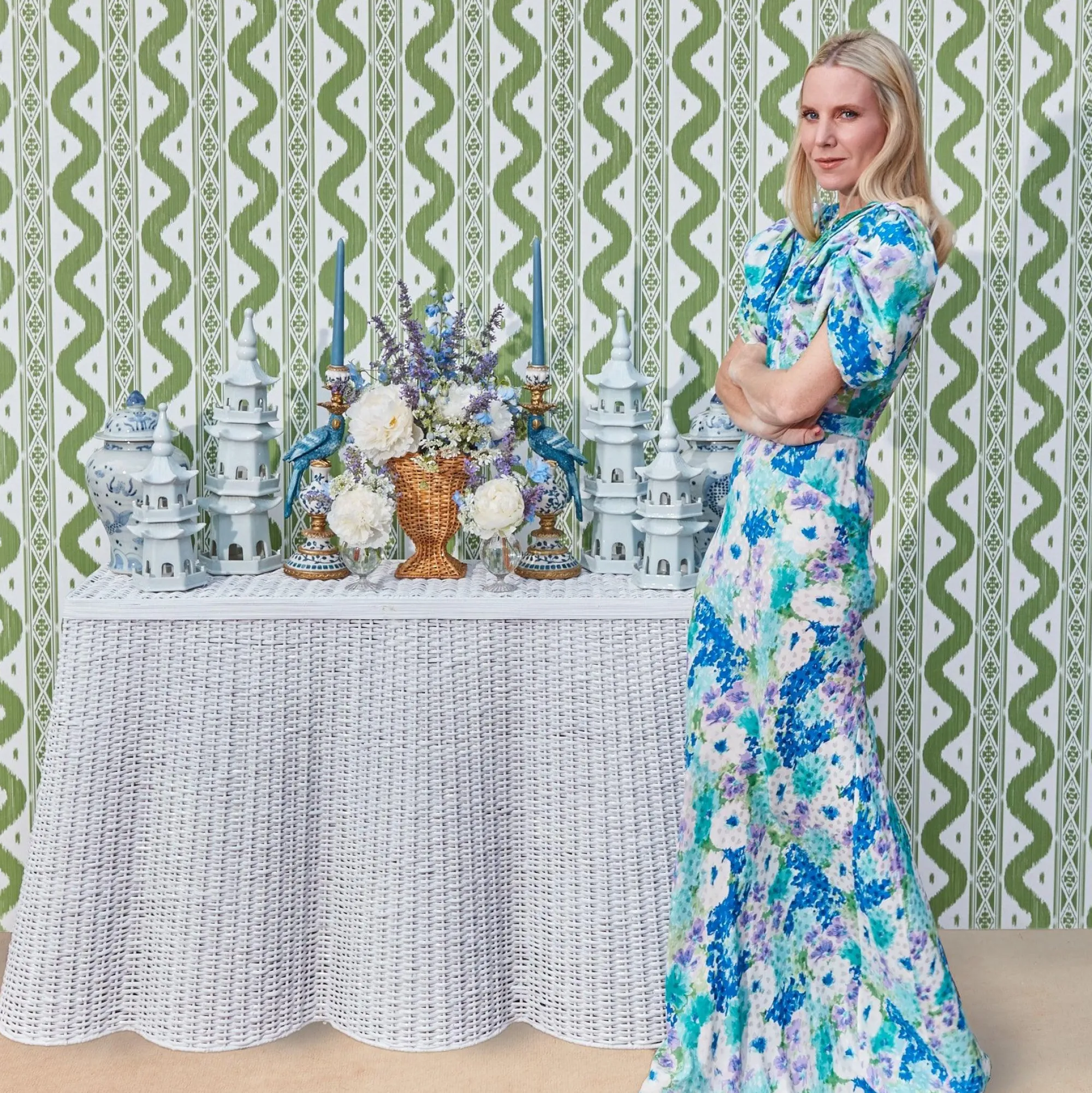 white_porcelain_pagodas_p_6.webp Flash Sale White Porcelain Pagodas (Pair) Pagodas & Lanterns