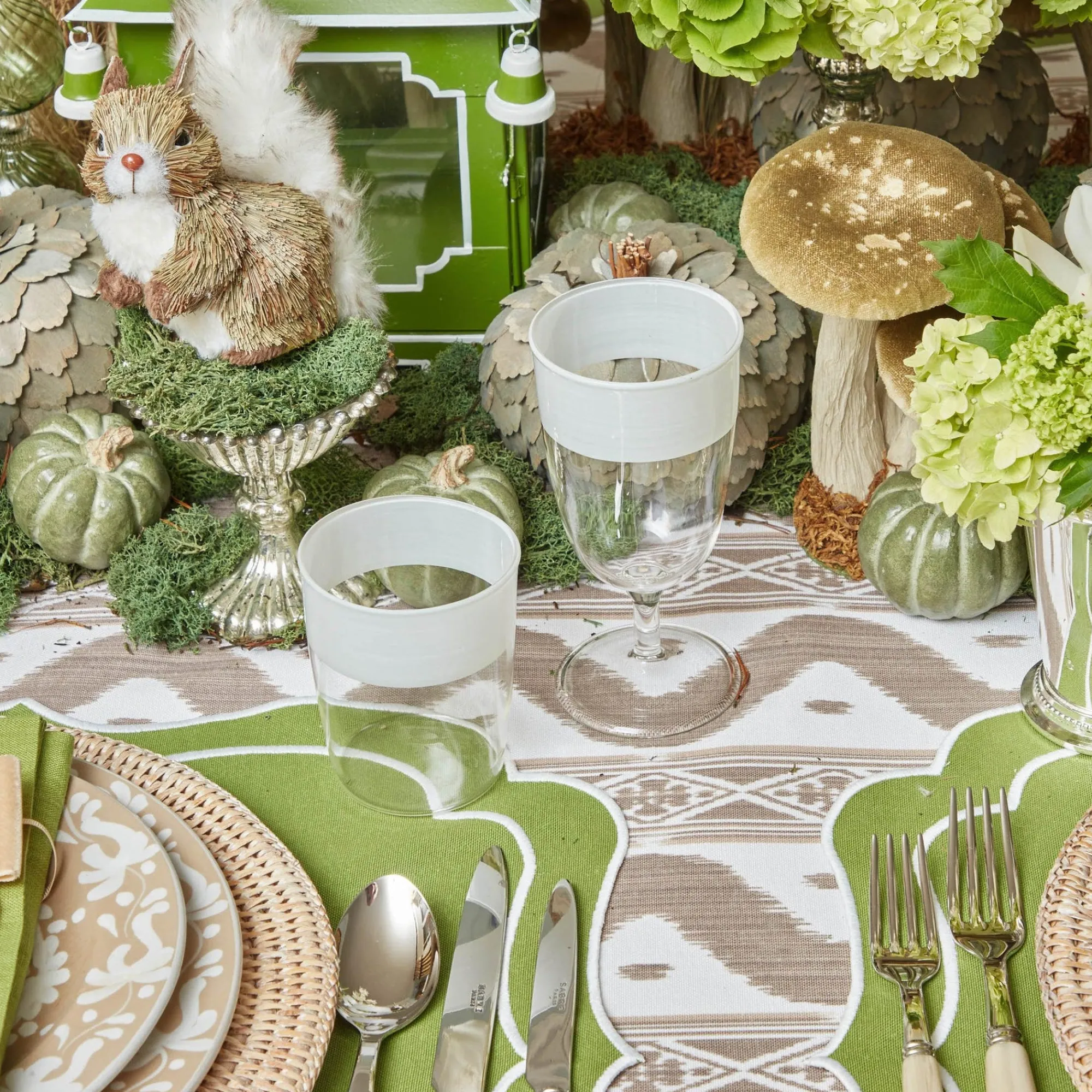 white_ribbon_water_glasse_20.webp Store White Ribbon Water Glasses (Set Of 4) Glasses