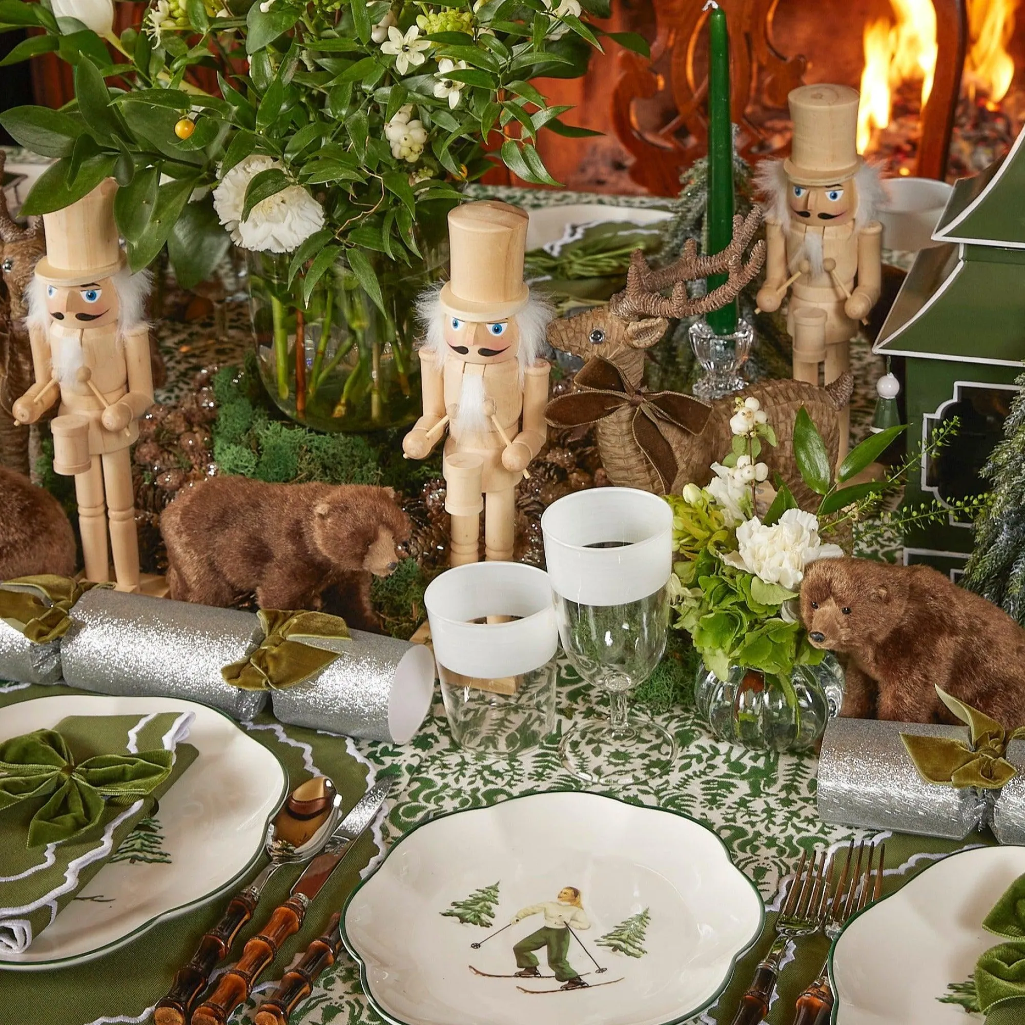 white_ribbon_water_glasse_8.webp Store White Ribbon Water Glasses (Set Of 4) Glasses