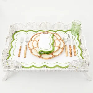 Best Sale White Scalloped Rattan Breakfast Tray Rattan Tableware