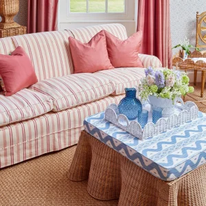 Best Sale White Scalloped Rattan Breakfast Tray Rattan Tableware