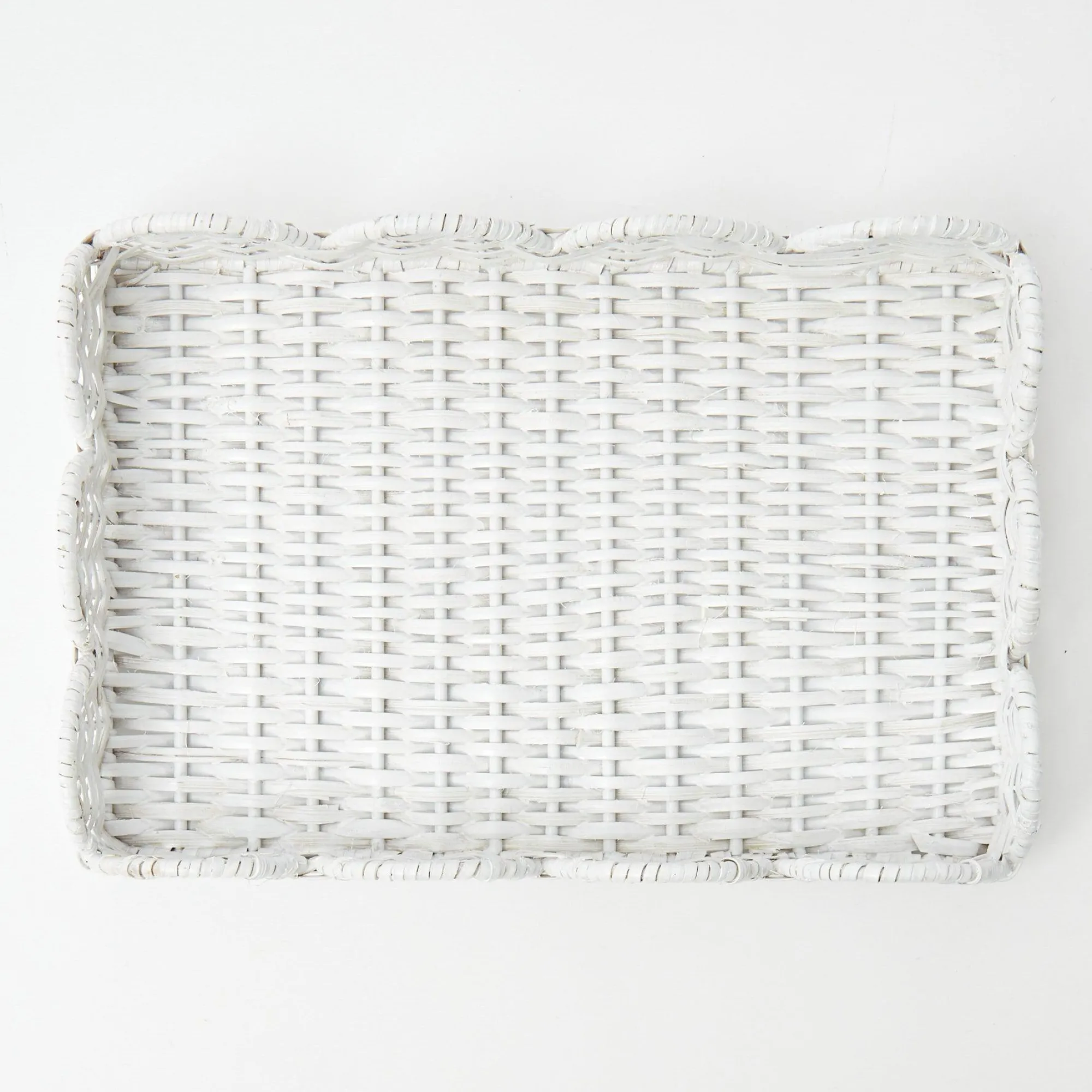 white_small_scalloped_rat_14-1.webp Cheap White Small Scalloped Rattan Tray Rattan Tableware