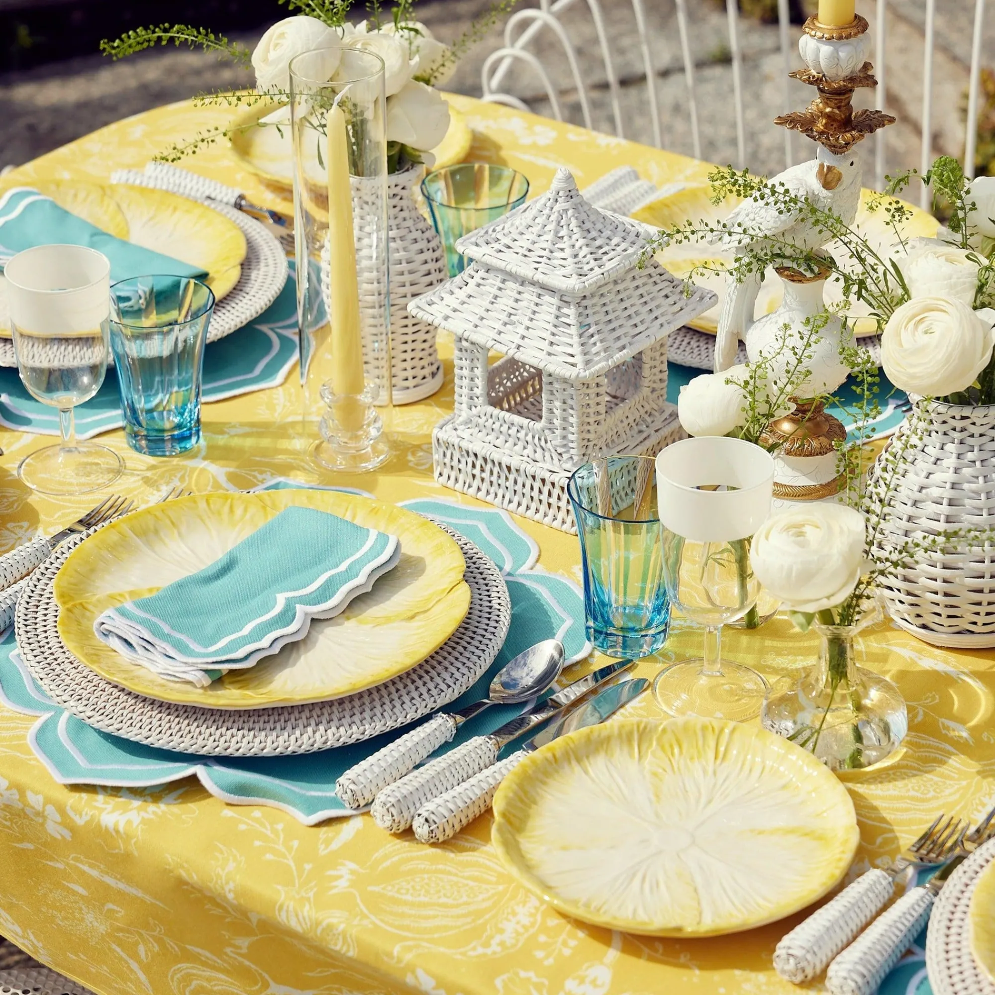 yellow_capri_lettuce_dinn_4-2.webp Best Sale Yellow Capri Lettuce Dinner & Starter Plates (Set Of 8) Starter Plates