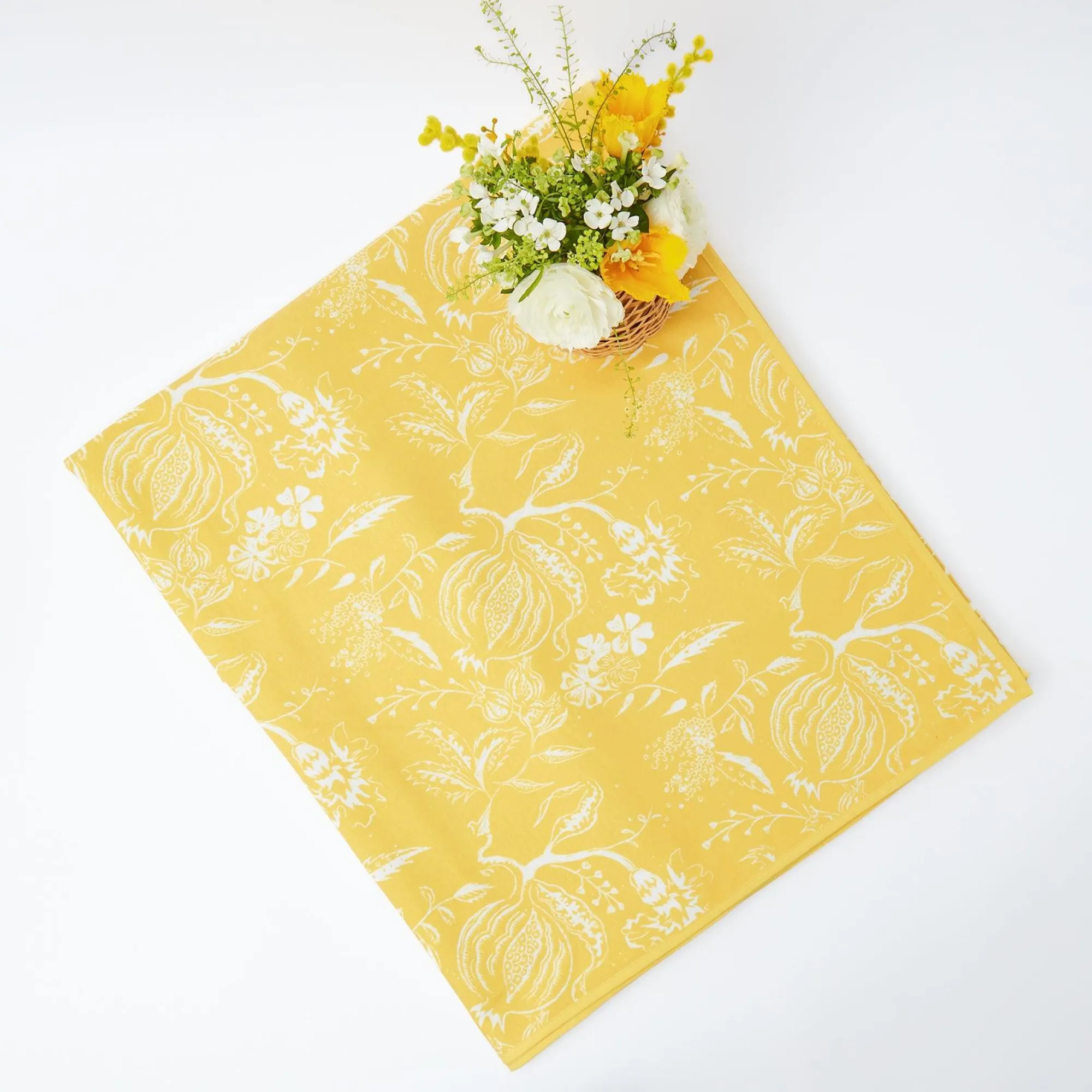 yellow_melograno_tableclo_0.webp Fashion Yellow Melograno Tablecloth Tablecloths